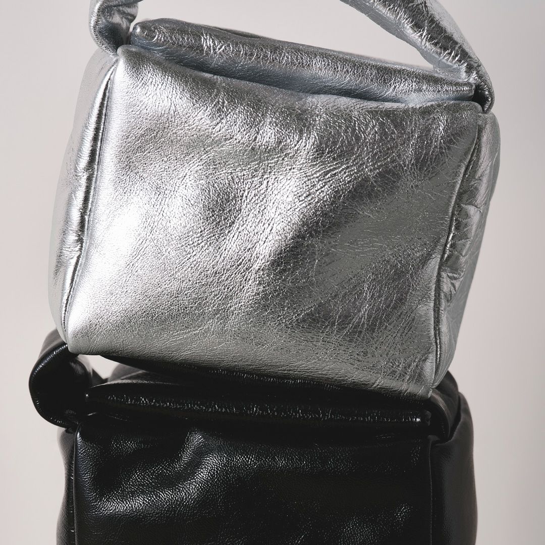 【美品】Bucket Baggage Puff Shoulder 楽天市場】Bucket Baggage バケットバゲージ バッグ レザー ショルダー